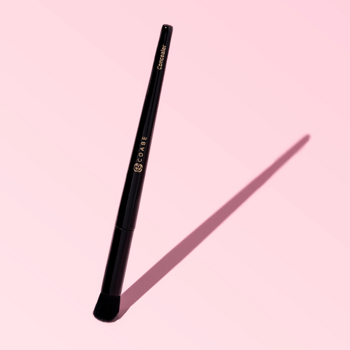 NEW Dreamy Concealer Brush
