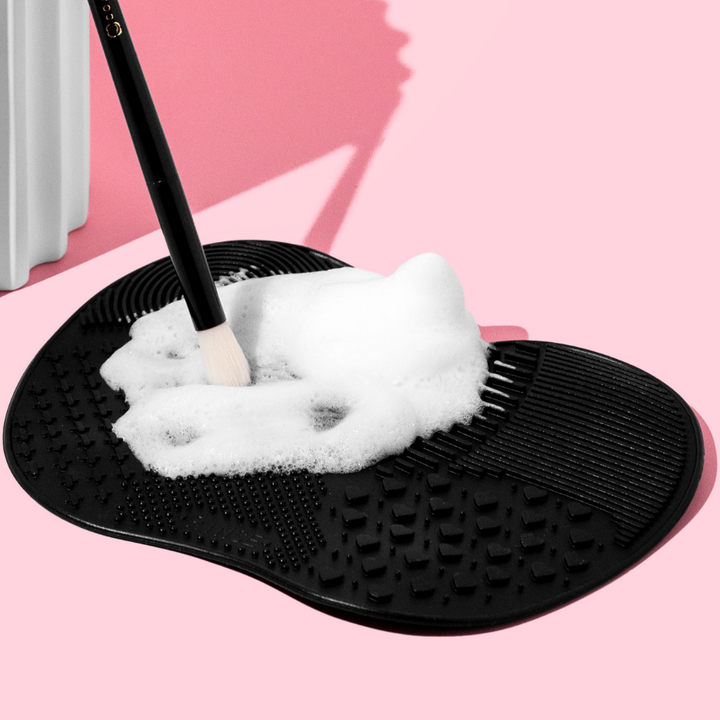 MAKEUP BRUSH SHAMPOO